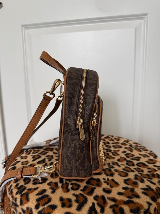 NWT Michael Kors Abbey XS Studded Backpack Brown Signature Logo Acorn main image 6